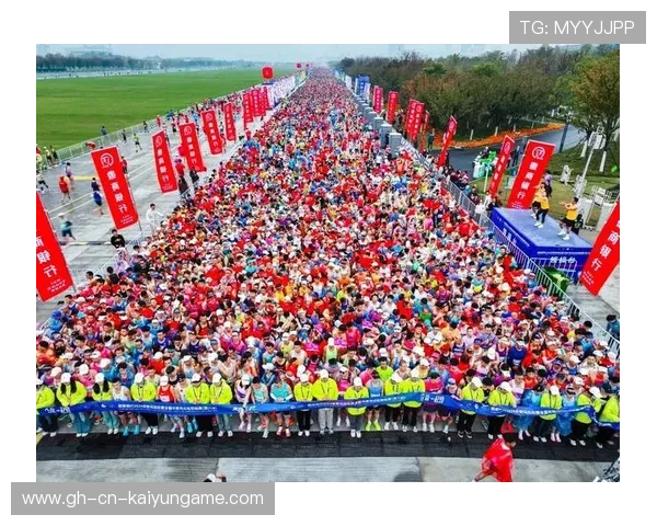 城市赛事：马拉松报名火爆带动周边服务业增长，马拉松赛道服务